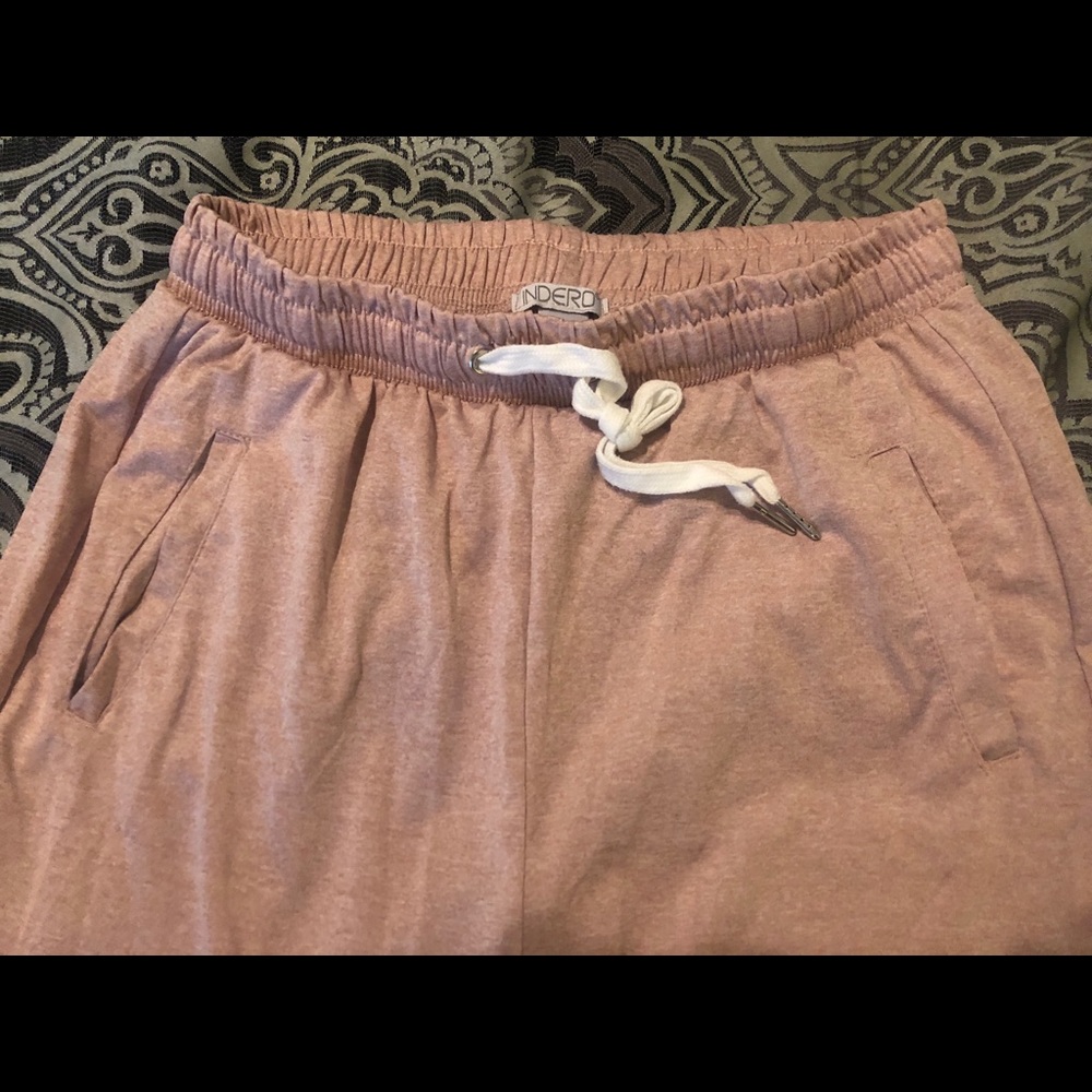 Joggers - Picture 2 of 3
